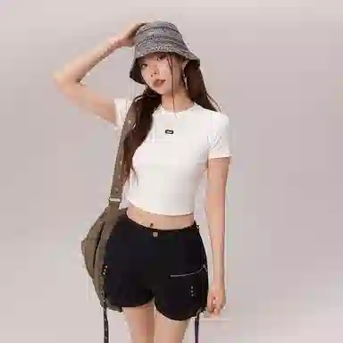 CHUU 2024T