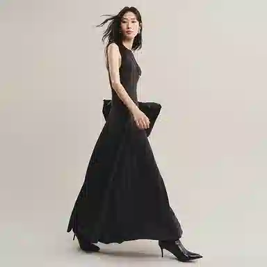 Peacebird Sleeveless Wool Knit Dress