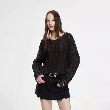 ONLY V