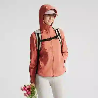 探路者  抓绒防风防泼水修身版型  软壳衣  女款