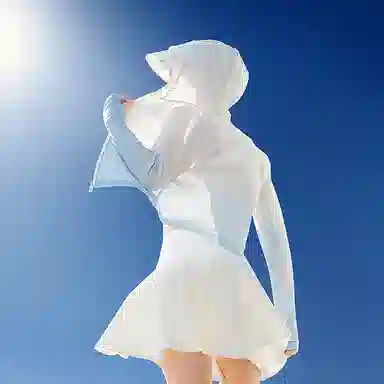 波司登 骄阳系列 夏季清爽弹力拉链轻盈时尚休闲短款显瘦 多色可选 透气凉感防晒服 女款