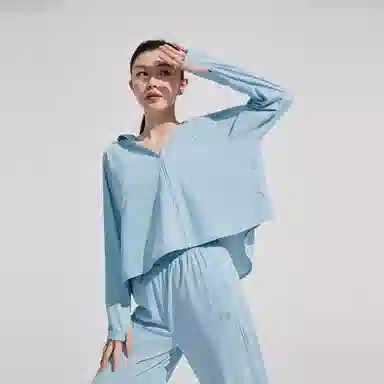 LogoUPF100+