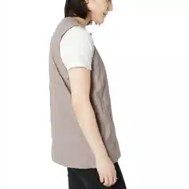 snow peak Flexible Insulated Vest Logo