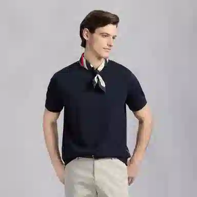GANT T