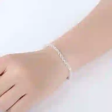 990
