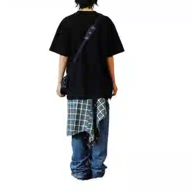 THE MUSEUM VISITOR T