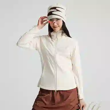 探路者  抓绒防风防泼水修身版型  软壳衣  女款
