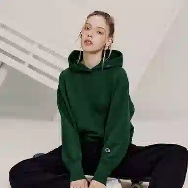 Champion FW23 Women'S Logo