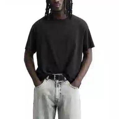 ZARA T