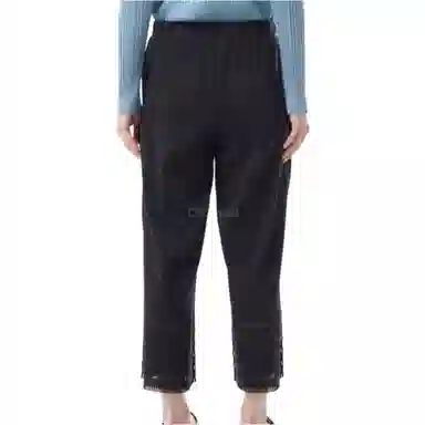 PLEATS PLEASE ISSEY MIYAKE