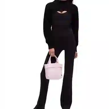 lululemon On My Level 5L Pink