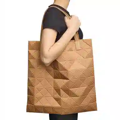 ISSEY MIYAKE TRACK Tote