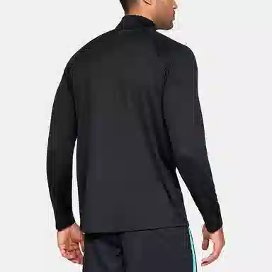 Under Armour T