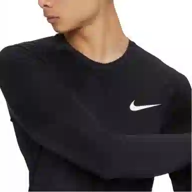 Nike Pro LogoT