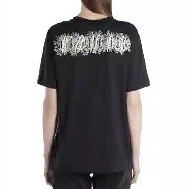 OFF-WHITE T
