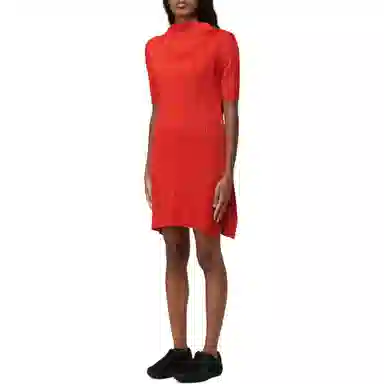 PLEATS PLEASE ISSEY MIYAKE