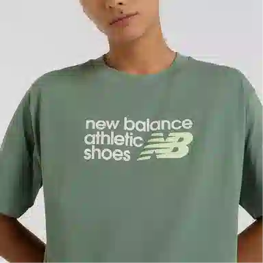 New Balance AthleticsPremiumRelaxedChestLogoT