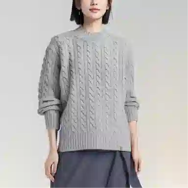 The North Face Merino Wool Cable Sweater Gray