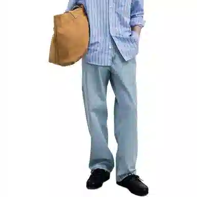 ZARA Relaxed Washed Jeans Light Blue