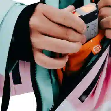 BURTON AK SWASHGORETEX 24-25