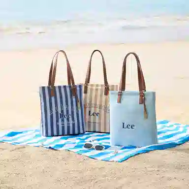 Lee Daily Tote ins