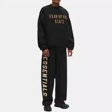 Fear of God Essentials Fall24 BACK TO SCHOOL Fleece Relaxed Sweatpant Logo BLACK