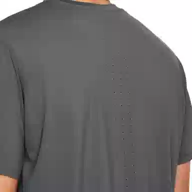 Under Armour logoT