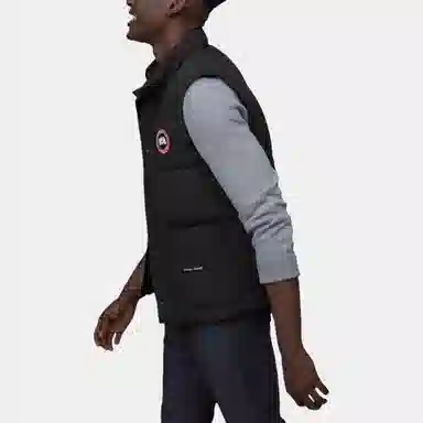 Canada Goose Freestyle Logo