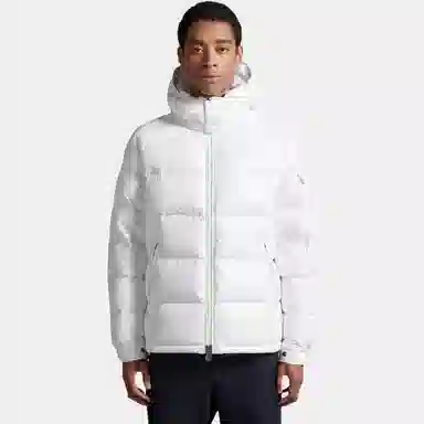 Moncler maya
