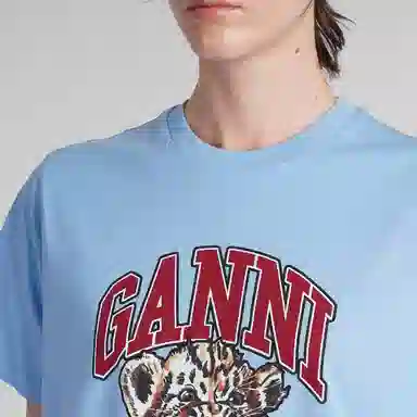 GANNI T