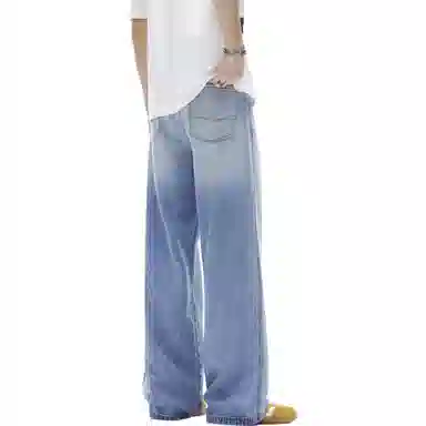 Lee Cooper