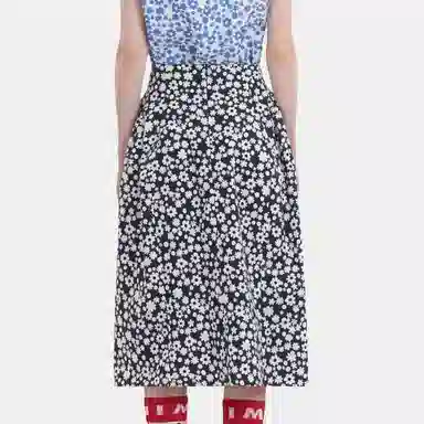 MARNI