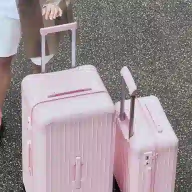 RIMOWA ESSENTIAL PC 21