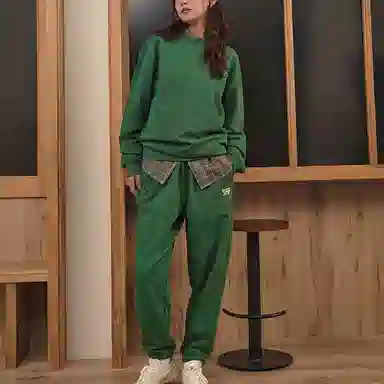 Reebok Crewneck Pullover Deep Green