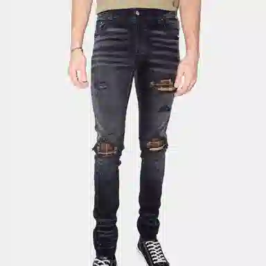 AMIRI SS22 Distressed Jeans Black