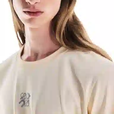 On x LOEWE Active SS25 T