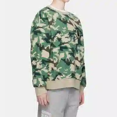 A BATHING APE Camo Logo Pullover Sweatshirt