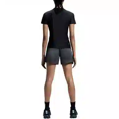 On Running Shorts Lumos