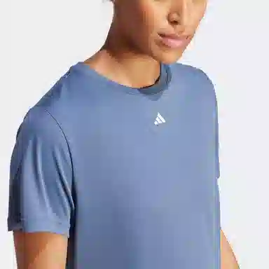adidas DESIGNED FOR TRAINING logo T
