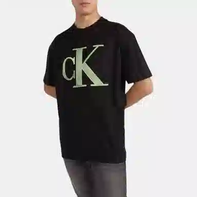 CKCalvin Klein T