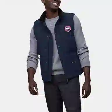 Canada Goose Freestyle Logo