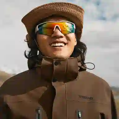 探路者 明星同款 防风防水保暖登山服 可拆卸内胆 三合一冲锋衣 冬季外套 男女同款