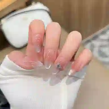 柚予颜 手工穿戴甲法式高级感气质冰透玻璃珠猫眼美甲  椭圆裸色渐变 纯欲