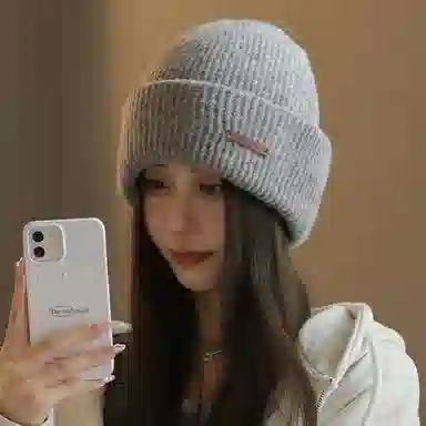 【韩版通勤~巨显脸小】 攸委 出街百搭针织毛线帽子女秋冬季保暖加厚护耳帽双层 腈纶 字母皮标包头帽冷帽男大头围 男女同款情侣款