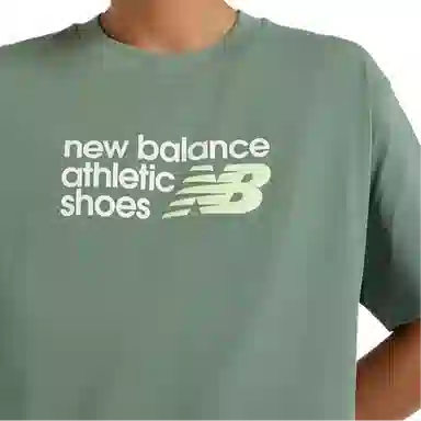 New Balance AthleticsPremiumRelaxedChestLogoT