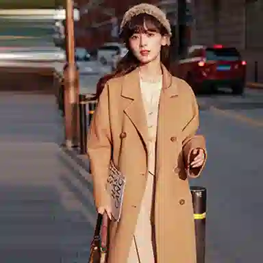 小镇姗姗 纯色系带长款毛呢大衣 女款