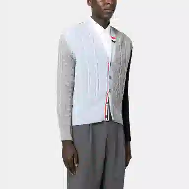 THOM BROWNE V