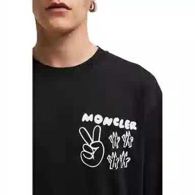 Moncler T