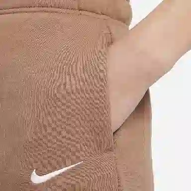 Nike Sportswear Collection Essentials Curve