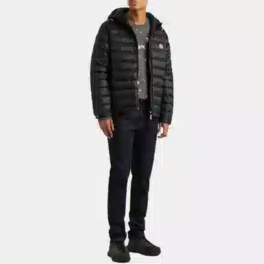 Moncler SS22 Logo